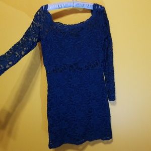 Off-the-shoulder Lace Dress